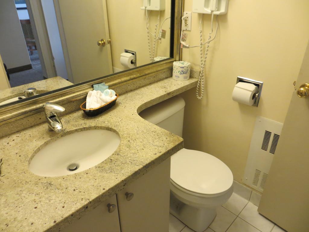 Oceanside Hotel Vancouver Quarto foto